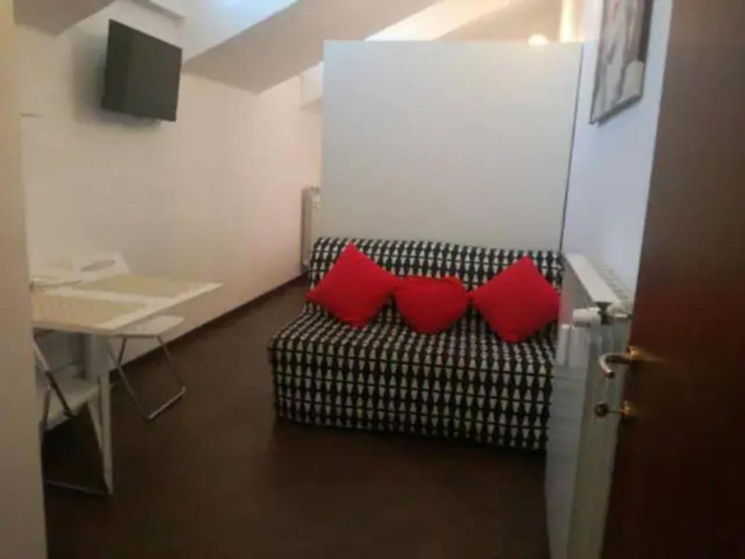 Romantica Mansarda 15 Min Dal Centro - Lome 844 Milano Eksteriør billede